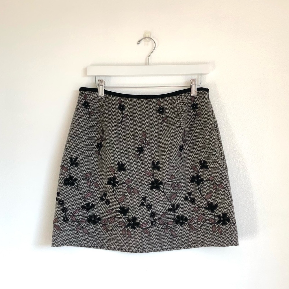 Ann Taylor Vintage Y2K Gray / Black Tweed Floral Wool Blend Mini Skirt Size 10